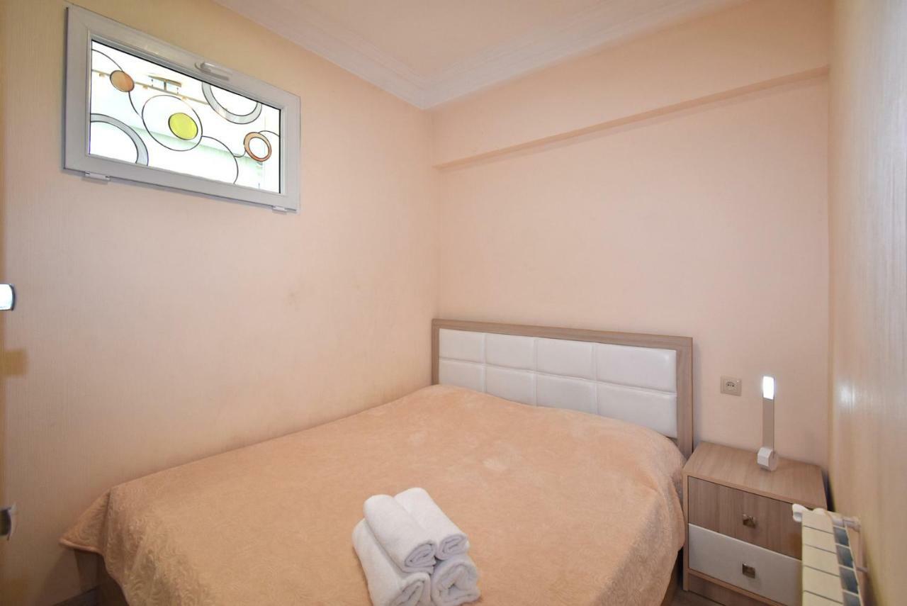 Perfect Apartment In Center Of Yerevan City Exterior photo