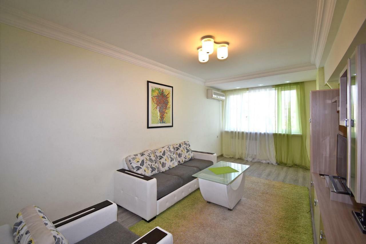 Perfect Apartment In Center Of Yerevan City Exterior photo
